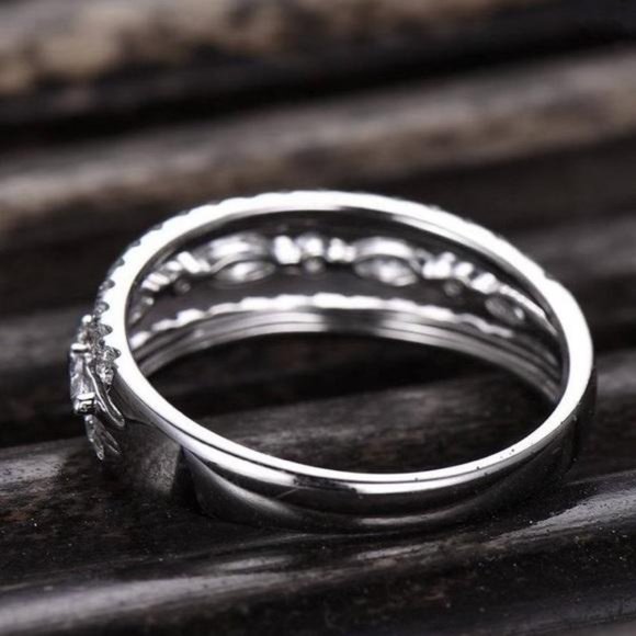 NEW 4.1 CT 925 Sterling Silver Ring, cute Ring, shiny Ring. - Picture 3 of 4